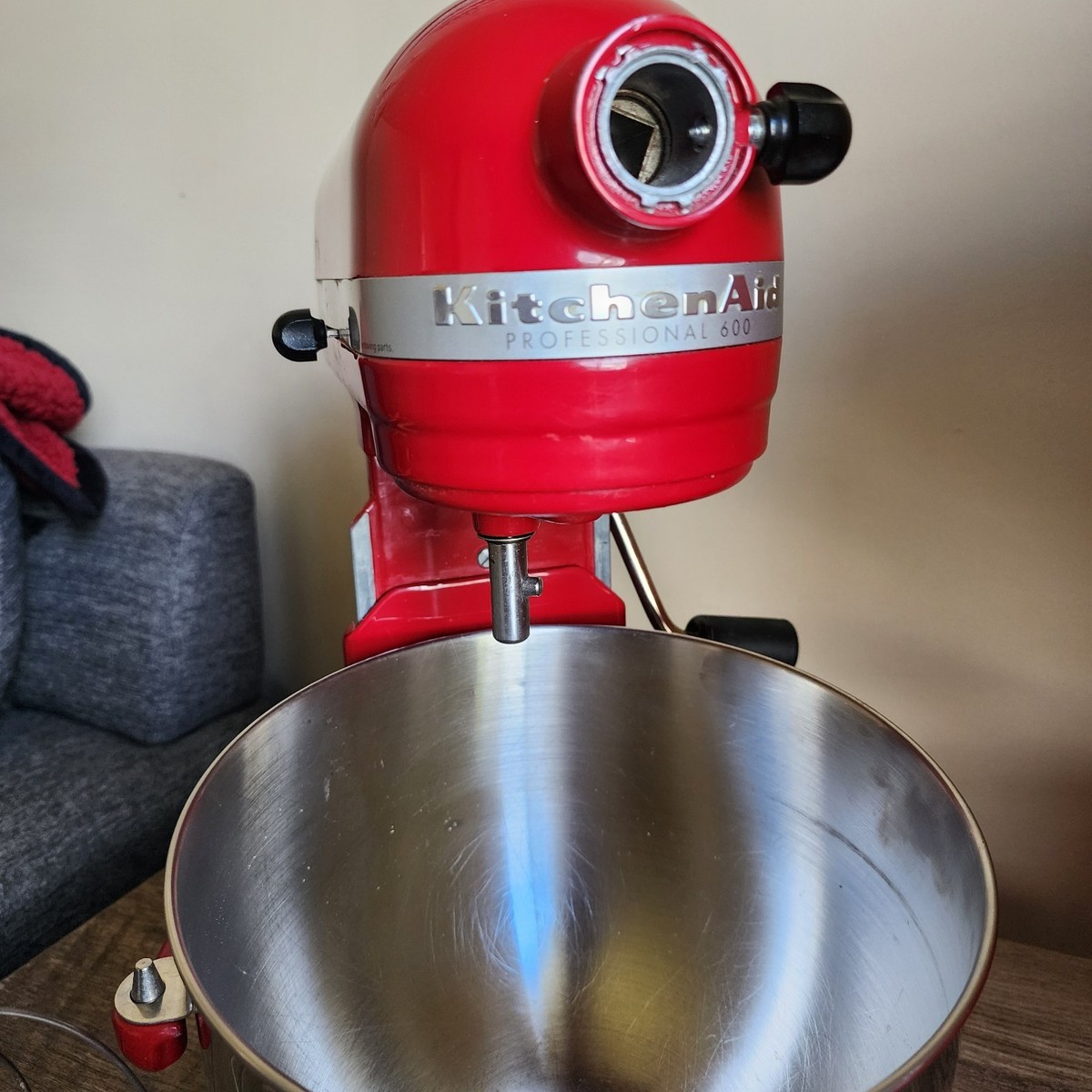 KitchenAid Professional 600 Series 6-Qt Bowl-Lift Stand Mixer Red