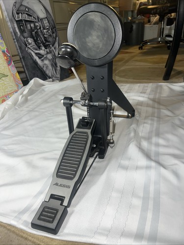 Alesis Nitro Kick Drum Pedal and Tower Works Clean