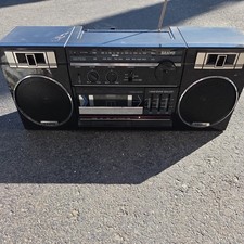 Sanyo Boombox M9716 Radio Cassette Player With Detachable Speakers