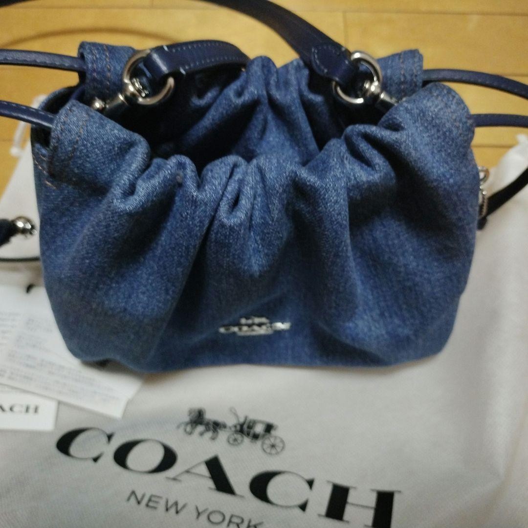 only excellent condition Coach denim shoulder bag… - image 4