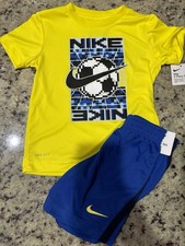 Nike NWT Boys Size 4T Soccer Dri fit 2 Piece Set Outfit