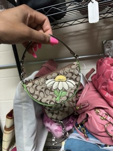 Coach Daisy Wristlet | eBay