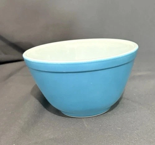 Pyrex Vintage Turquoise Blue TM Reg Small Mixing Bowl