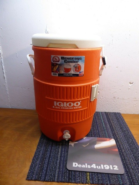 heavy duty beverage cooler