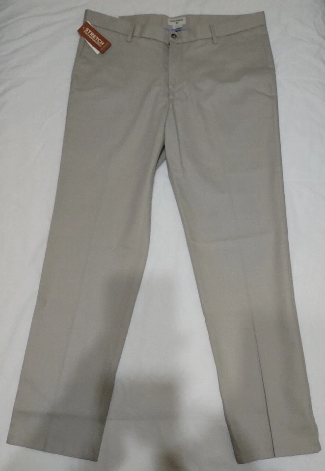 DOCKERS SIGNATURE KHAKI W38 L34 Slim Tapered Fit NUEVOS CON ETIQUETAS - Imagen 2 de 4