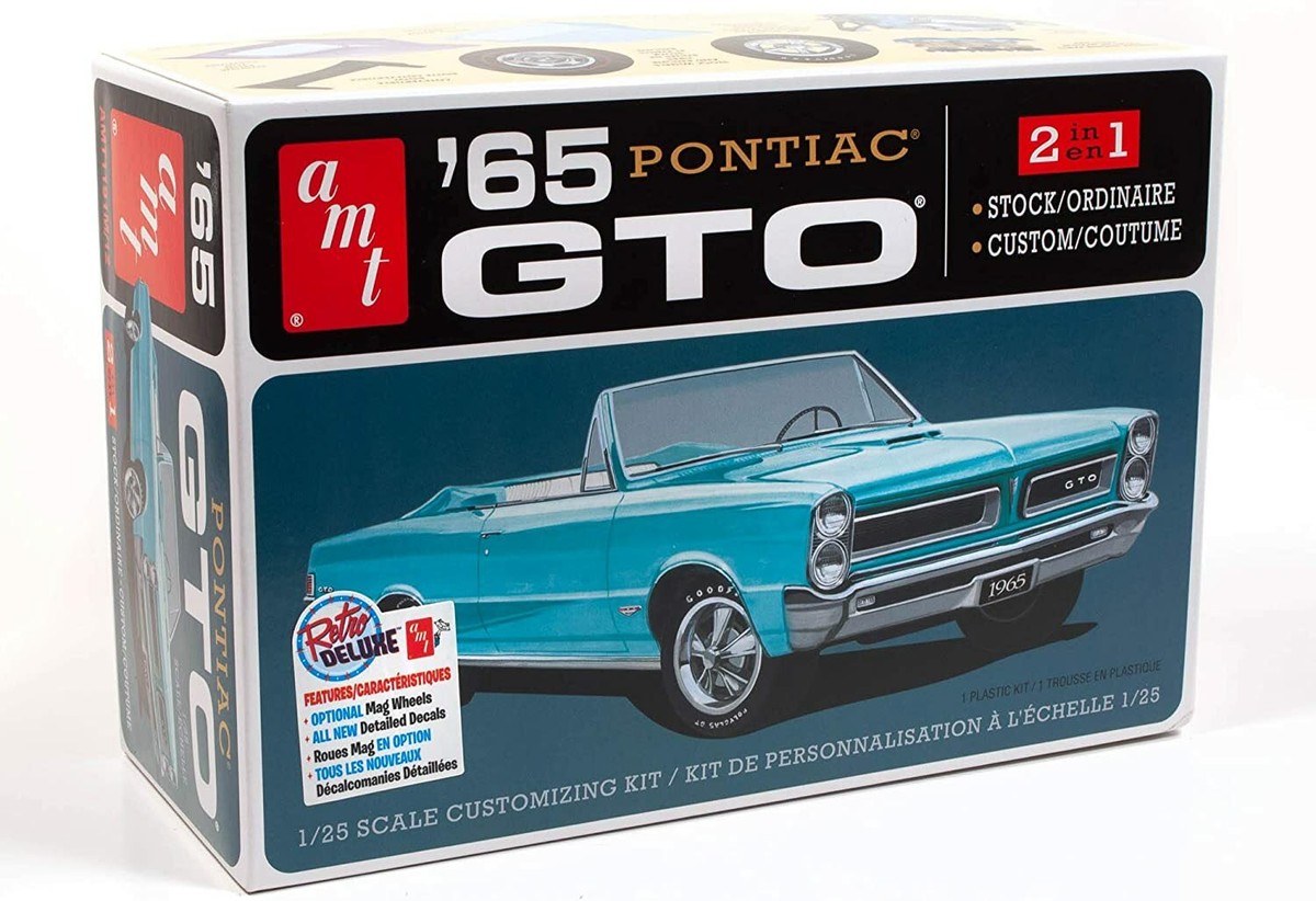 AMT Johnny Lightning 1964 Pontiac GTO Hardtop Plastic Model Car