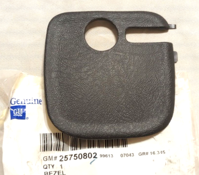ユウ Genuine GM Bezel 25750802 (L-10,214) | eBay