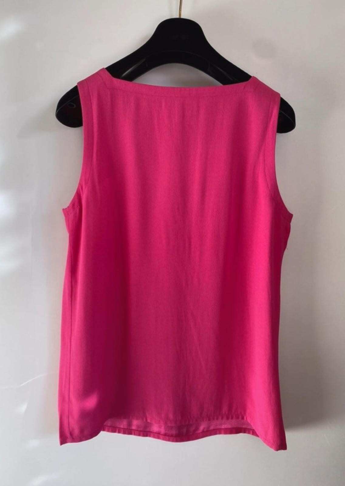 Yves Saint Laurent crepe back satin bright fuchsia square neckline sleevless top