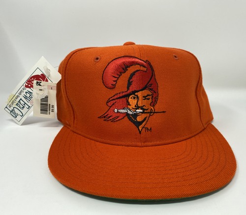 New Era Pro Model Fitted Hat 