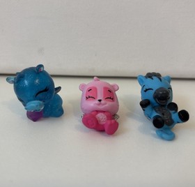 Hatchimals CollEGGtibles Lot of 50 Miniature Animal Figures Glitter Winged