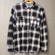Eden and Olivia Flannel Black/White Plaid Button Up Shirt Women's M #H96-41
