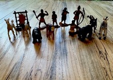 Safari Ltd Native American 13 Pc Lot Indians Powhatan Animals Plastic Toy
