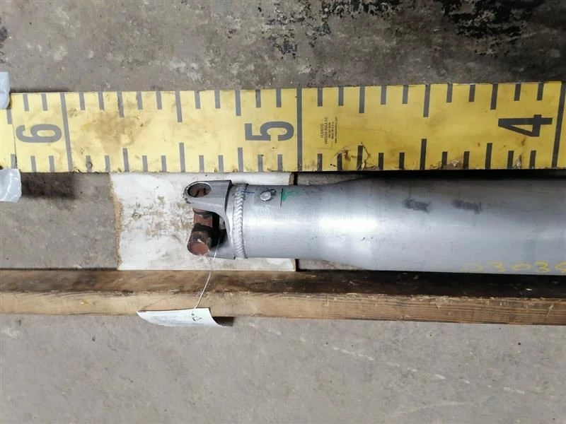 Eje de transmisión trasero 2x2 compatible con 15-17 ESCALADE 1213532 Foto 3 de 4