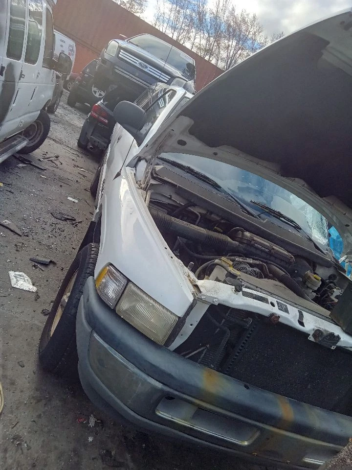 Used Alternator fits: 2001 Dodge 1500 PICKUP 117 amp Grade A Foto 4 de 4