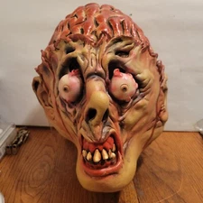 THE PAPER MAGIC GROUP INC. BUG EYED ZOMBIE BRAIN BLOOD HALLOWEEN MASK 2001