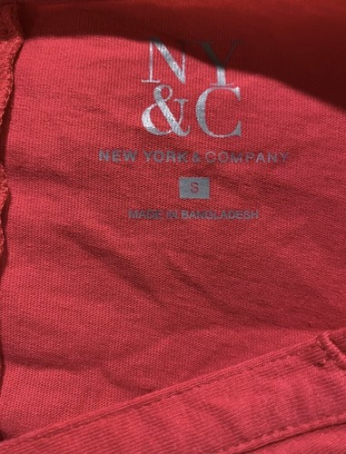 New York & Company women's hot pink v-neck t-shirt size S - Picture 5 of 6