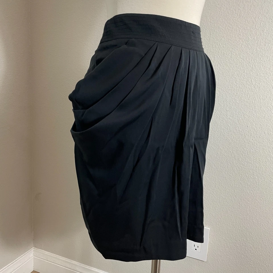 Minifalda Catherine Malandrino para mujer 6 negra seda elástica burbuja Foto 3 de 4