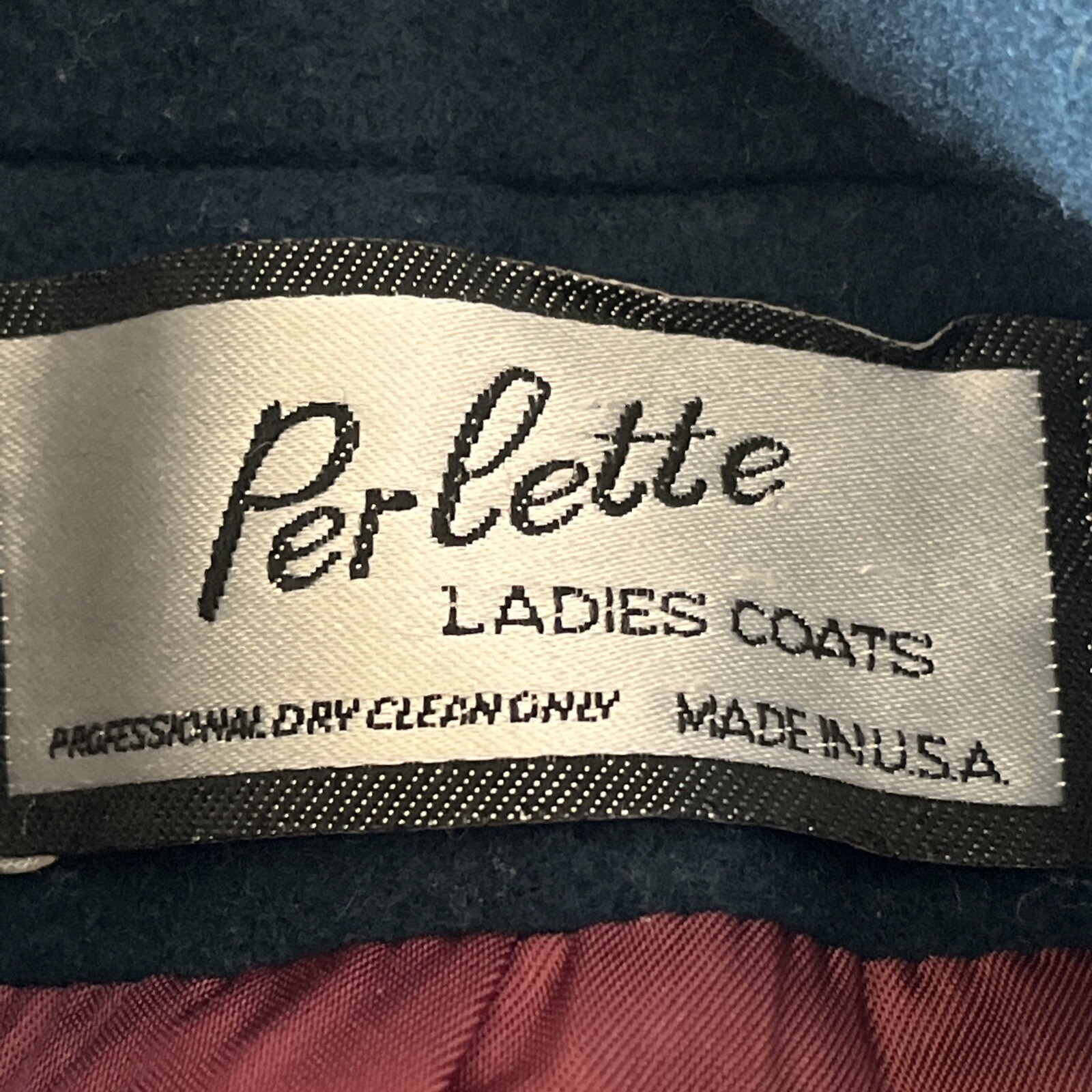 Perlette Red Coat small/medium - image 5