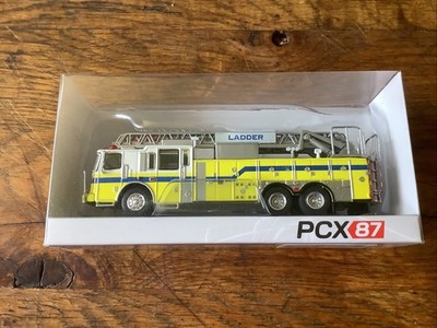 1:87 PCX 870695 Ferrara Ultra Demo gelb weiß PCX87 in OVP MIB TOP