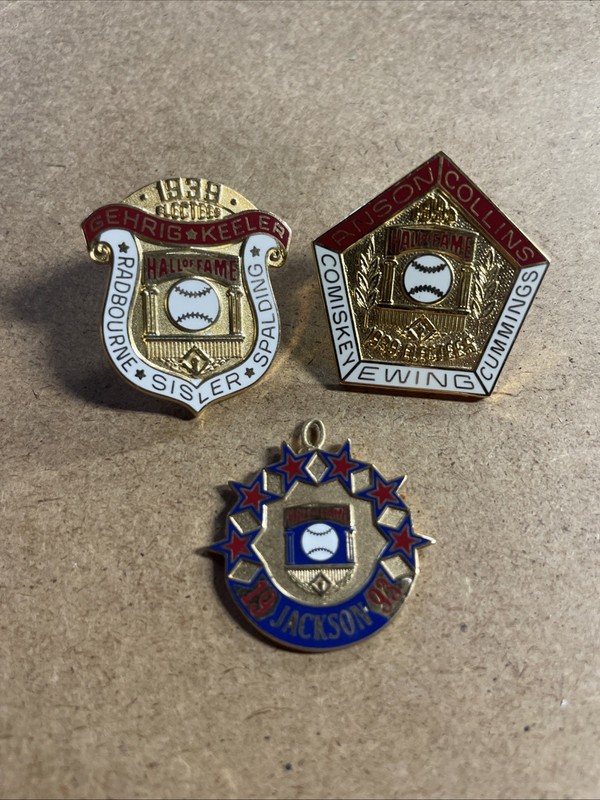 MLB Baseball Pins Collection