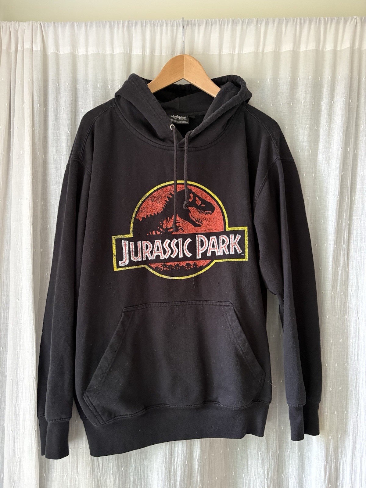 Universal Studios Officially Licensed Classic Log… - image 1