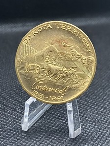 1961 Dakota Territory Centennial Indian Horse Wagon Souvenir Coin Token 50 cents