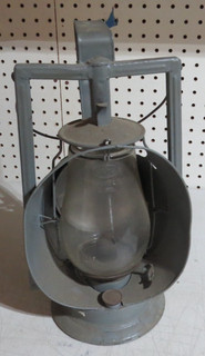 NICE VINTAGE 1940s GREY DIETZ ACME INSPECTOR METAL LAMP Kerosene/Oil Lantern NR!
