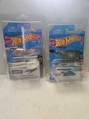 Hot Wheels Screen Time Star Trek USS Enterprise and USS Vengeance w/protectors