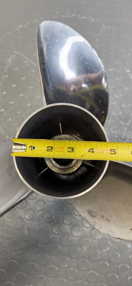 Mercury Quicksilver Tempest Plus Propeller 48-825862A47 14 5/8 x 21 (2527) - Image 4 of 4