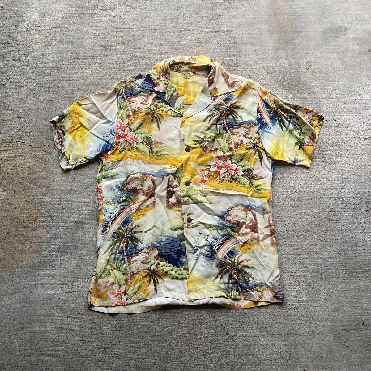 Vintage 1950s Hale Hawaii Short Sleeve Aloha Shirt Mens Size Vintage 1950s Hale Hawaii Short Sleeve Aloha Shirt Mens Size