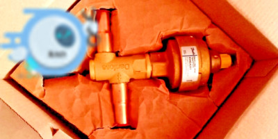1PC- DANFOSS  ETS 25 034G4201 Electric expansion valve - Brand New~