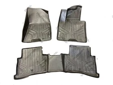 Kia Sportage LX 2.4L Smartliner Floor Mats Complete Set 22