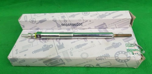 GENUINE SSANGYONG ACTYON SPORTS UTE 100 SERIES 4 CYL 2.0 L TD GLOW PLUG 1 EA - Picture 3 of 4