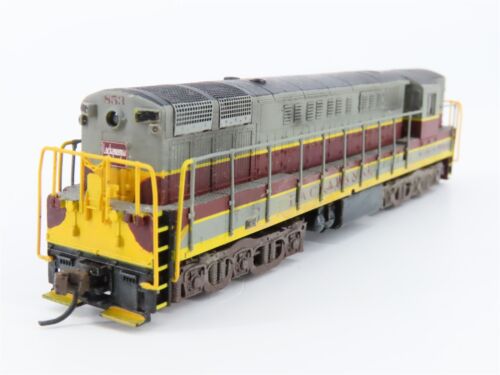 N Scale Atlas 49560 DL&W Lackawanna Trainmaster Diesel #853 w/ DCC - Custom - Picture 4 of 11