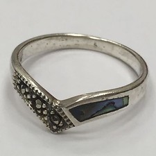 LOVELY .925 STERLING SILVER MARCASITE AND ABALONE RING SIZE 5 3/4