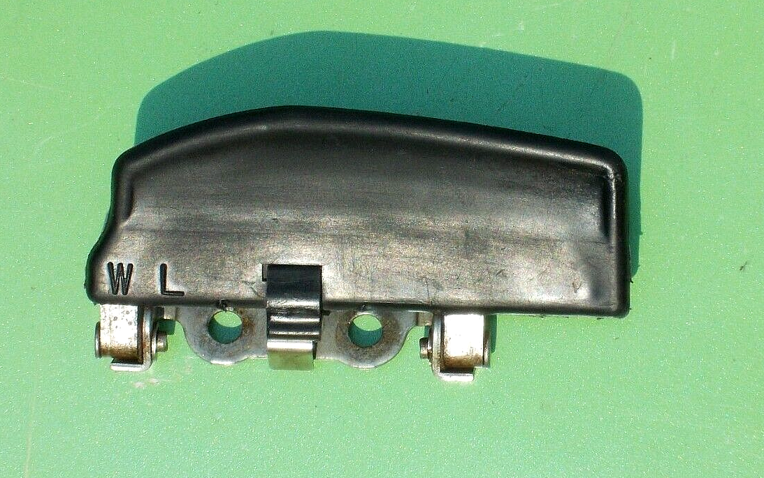 NISSAN 240SX 89-94 LEFT DEFLECTOR SUNROOF HINGE 73891-W9020 OEM