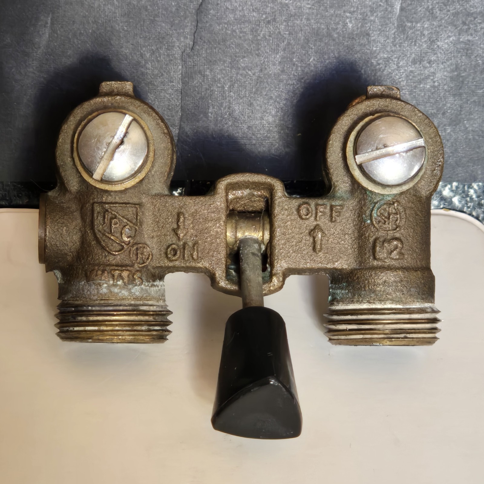 Vintage Watts Brass/bronze Washing Machine Shutoff Valve 1/2" 2-M2 Single Lever 