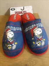Peanuts Snoopy Men  s Christmas Slippers Snowflake Sz Medium 9-10 NEW