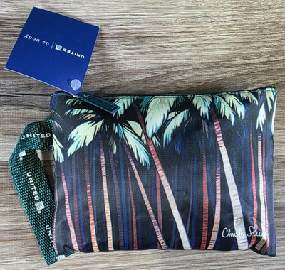 United Airlines UA Palm Trees Christie Shinn Travel Amenity Kit Hawaii UA Body