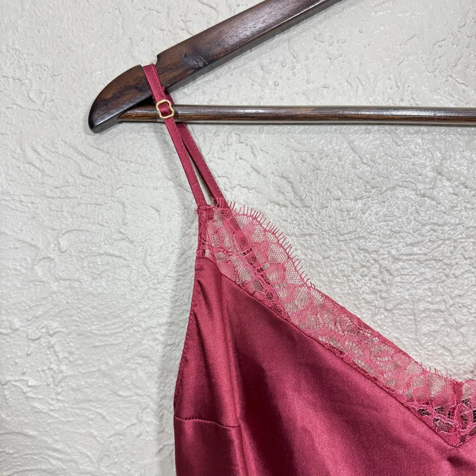 Victorias Secret Satin Slip Dress Sleep Nightie Med Burgundy Lace Babydoll Y2K - Image 4 of 4