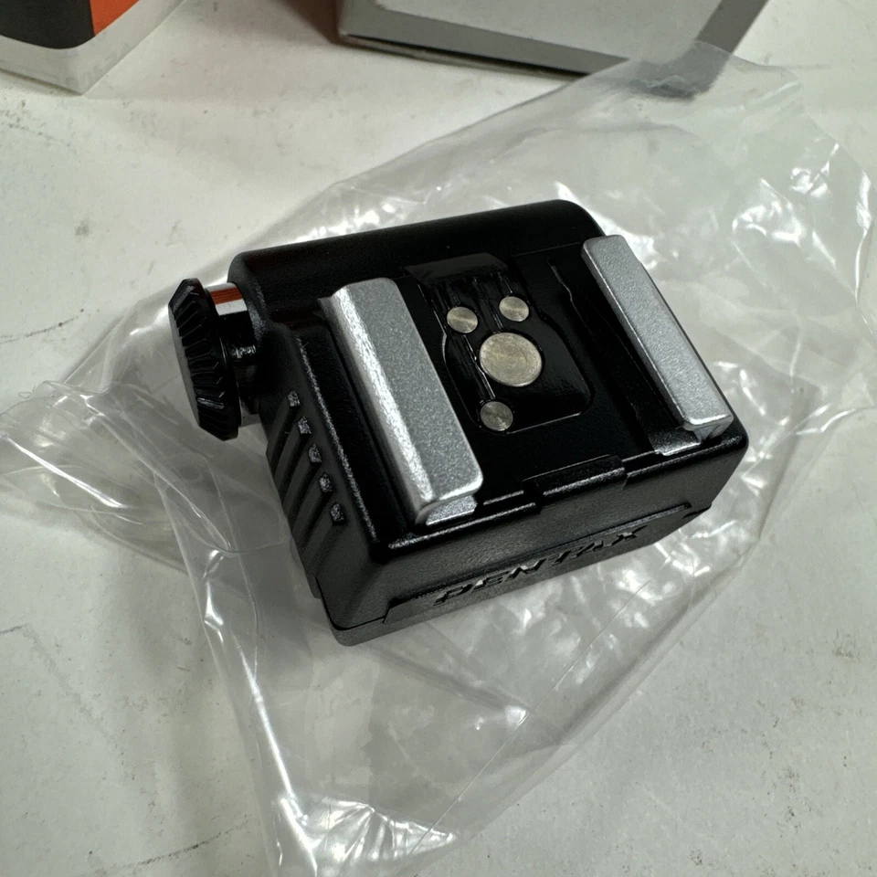 Pentax Off-Camera Hot Shoe Flash Adapter F - 31046 - New Old Stock NOS - Image 2 of 4