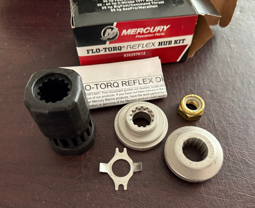 Mercury 48-73140A45 OEM Black Max 10 1/8 x 15" RH Propeller w/Hub Kit #835257K12 - Picture 8 of 12