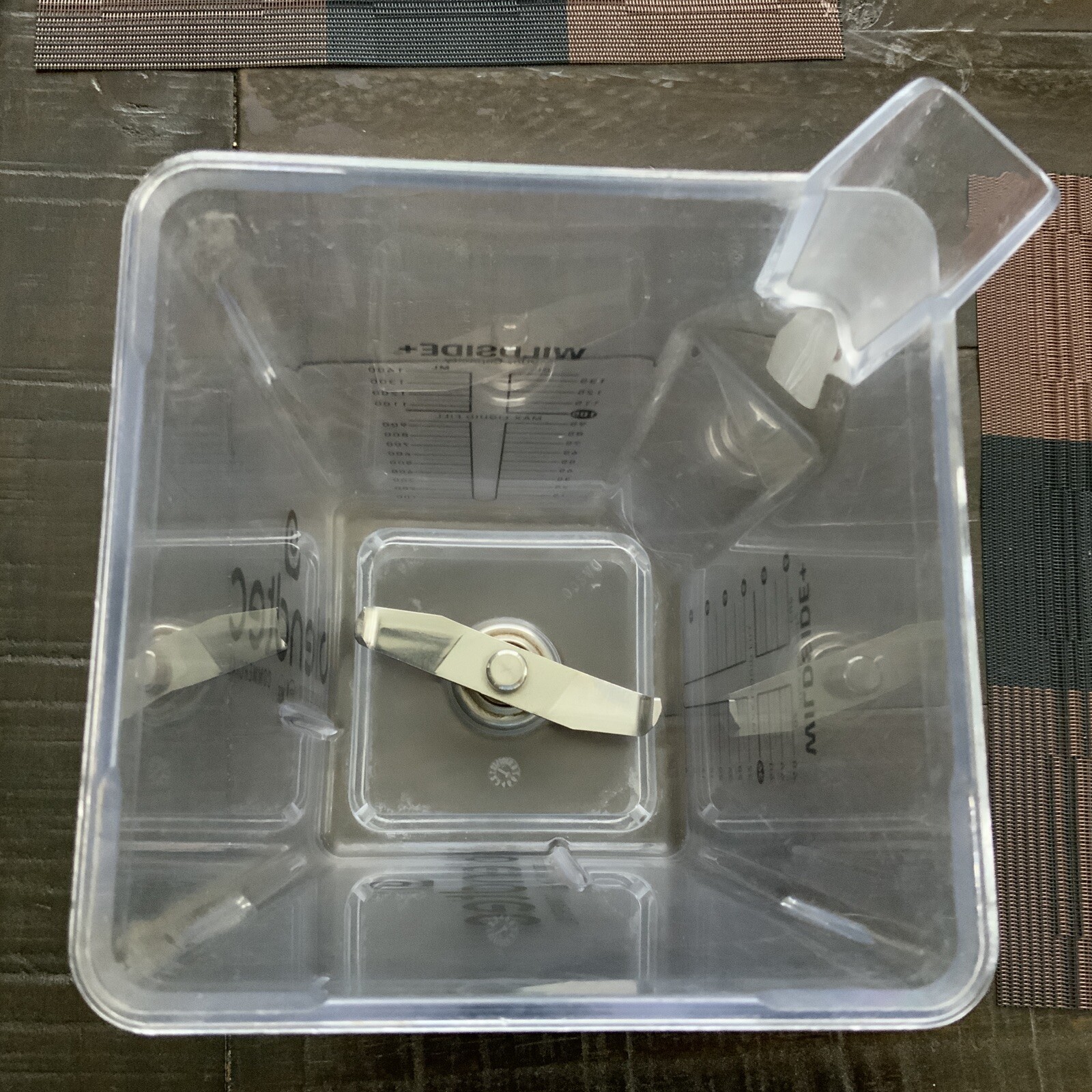 Blendtec Wildside+ jar 90oz Capacity/ No Lid