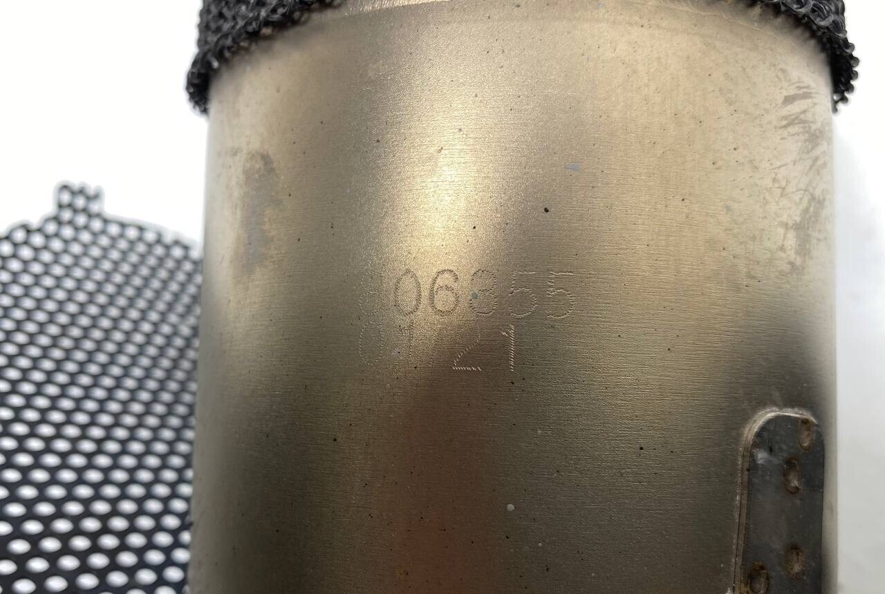 2019 2020 2021 FERRARI PORTOFINO F164 LEFT REAR MUFFLER PIPE EXHAUST TIP DRIVER