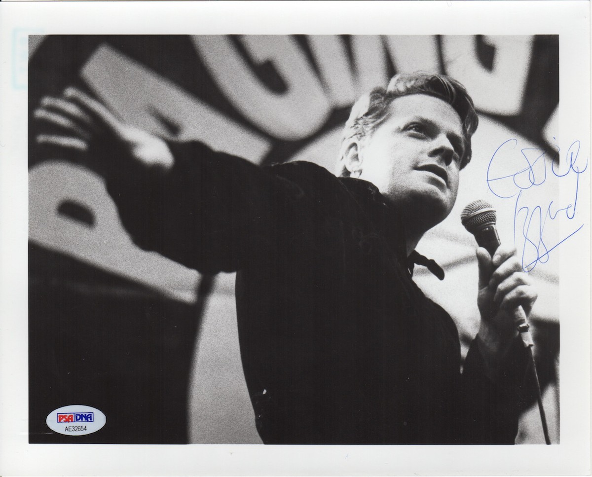 EDDIE IZZARD MAGNIFICENT ACTOR COMEDIAN SIGNED VINTAGE PHOTO PSA