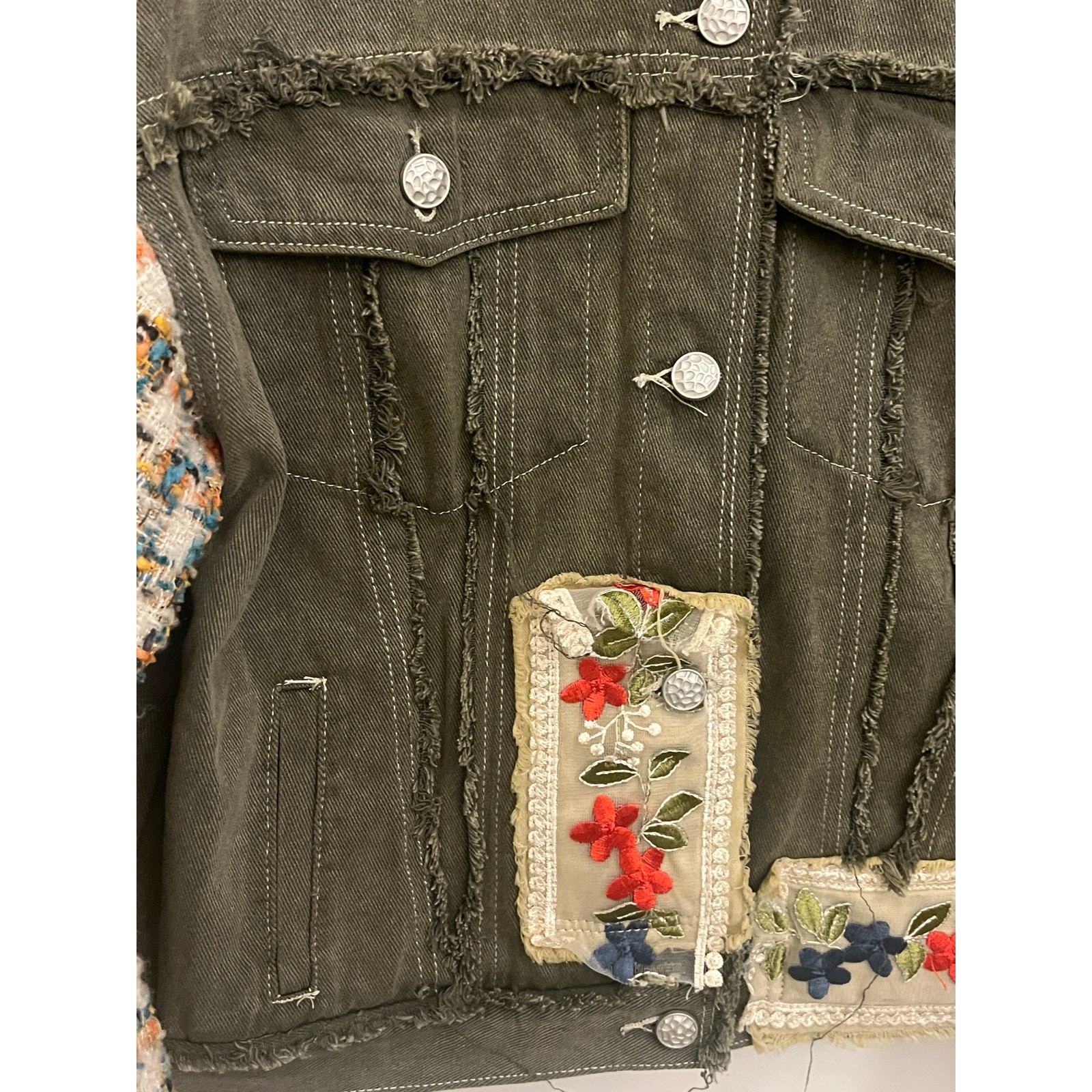 POL Patchwork Embroidered Button Down Raw Hem Dis… - image 11