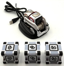 ANKI COZMO Robot with 3 Cubes Learning Robot Toy 1.0  Charger / Dock Tested 