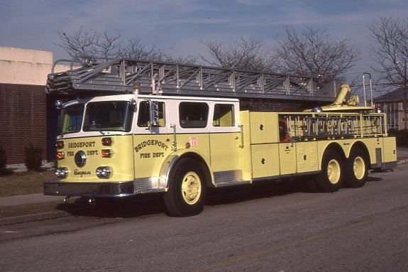 Bridgeport CT Ladder 11 1980s Seagrave 100' RM Aerial - Fire Apparatus Slide