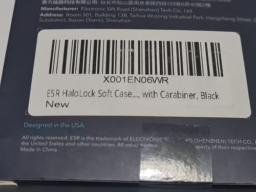 ESR Halolock Case AirPods 3rd Gen 2021 Silicone Cover & Carabiner Black - Picture 4 of 5