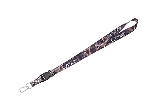 Realtree APC Black Camo Neck Lanyard With Detachable Key Ring & Carabiner - Picture 4 of 14